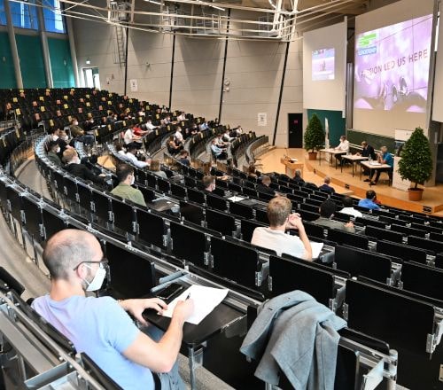 Die Netzwerkveranstaltung nahm ihren Lauf im Audimax an der Universität Bayreuth