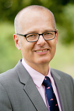 Prof. Dr. Frank Daumann, Dozent des Studiengangs MBA Health Care Management der Campus-Akademie der Universität Bayreuth