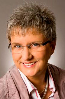 Astrid Krause-Uhlig, Absolventin des Studiengangs MBA Health Care Management der Campus-Akademie der Universität Bayreuth