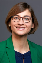 Valerie Stutenbecker, Absolventin des Studiengangs MBA Health Care Management der Campus-Akademie der Universität Bayreuth