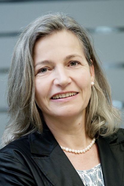 Stefanie Hirschfeld, Dozentin des Studiengangs MBA Verantwortung, Führung und Kommunikation der Campus-Akademie der Universität Bayreuth