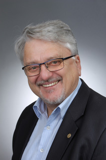 Prof. Dr. Herbert Woratschek, Dozent des Studiengangs MBA Sportmanagement der Campus-Akademie der Universität Bayreuth