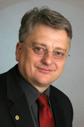 Prof. Dr. Woratschek, Dozent des Studiengangs MBA Sportmanagement der Campus-Akademie der Universität Bayreuth