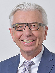 Dr. med. Wofgang Bärtl, Dozent der Campus-Akademie der Universität Bayreuth